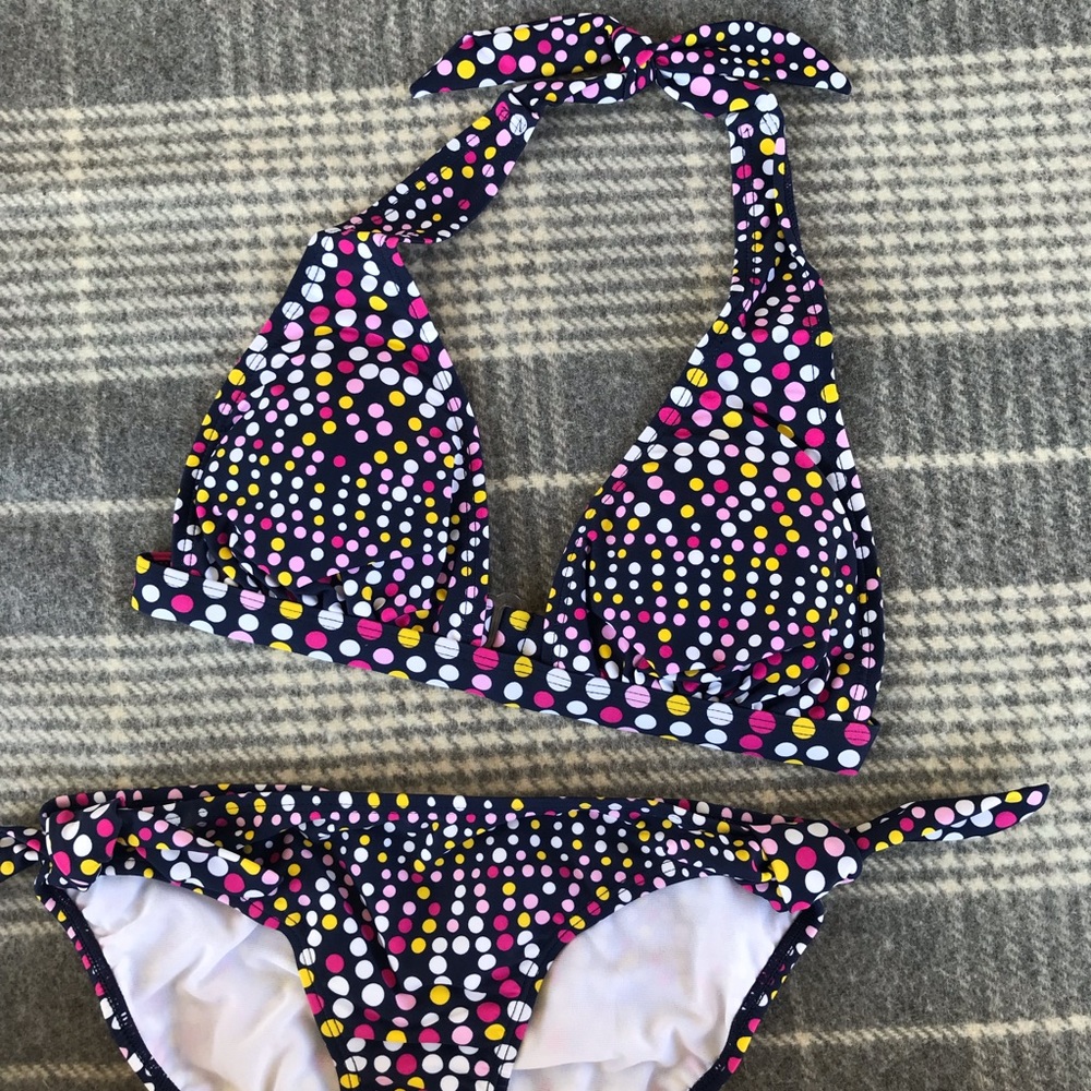NWT 🌸 Navy blue bikini with polka dots ~small